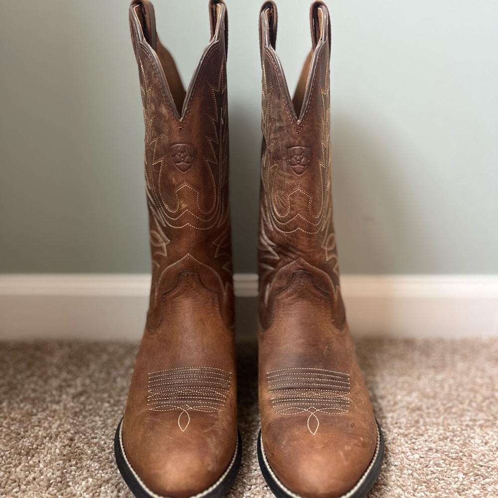 Ariat Heritage R Toe Western Boot